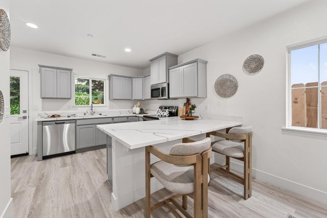 3029 Havencove Way, Modesto, CA 95355