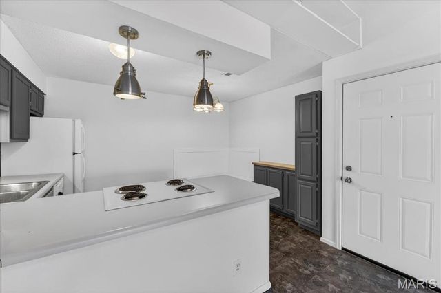 1637 Summergate Parkway, St Charles, MO 63303