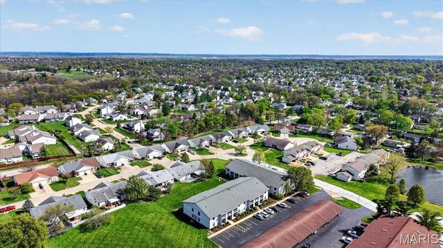 1637 Summergate Parkway, St Charles, MO 63303