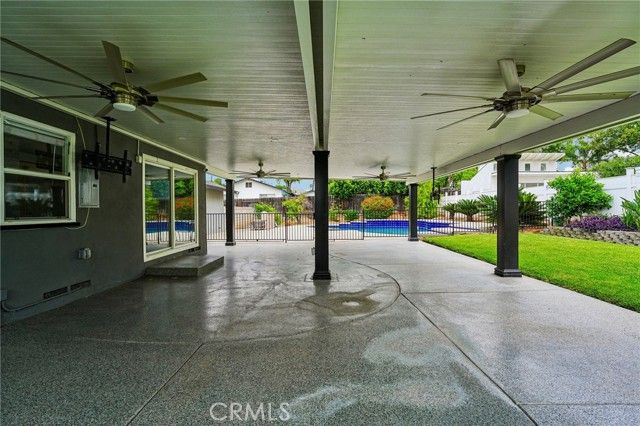2424 Central, Riverside, CA 92506