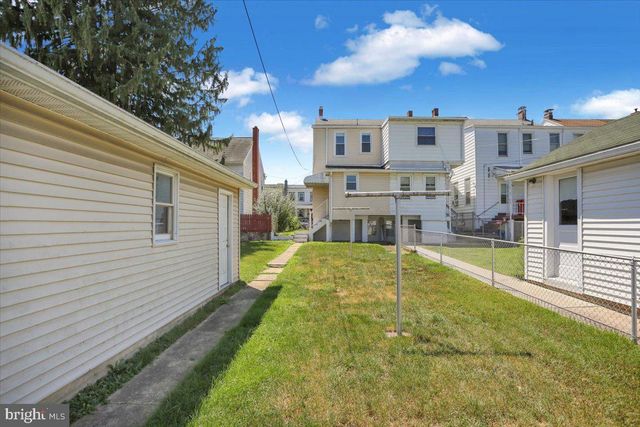 45 N 2ND ST, Hamburg, PA 19526