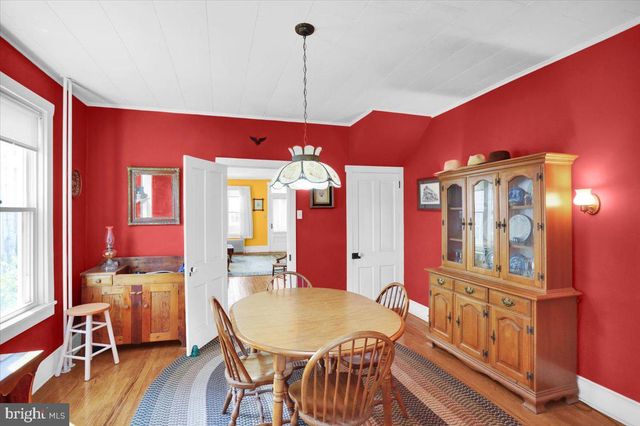 45 N 2ND ST, Hamburg, PA 19526