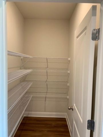 908 Sweetwater Grove, Woodstock, GA 30188
