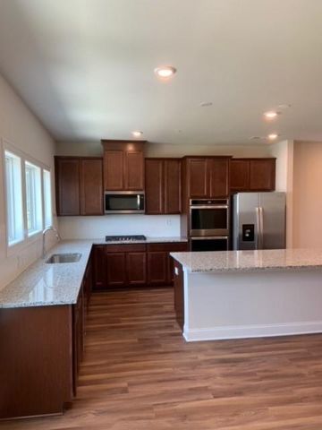 908 Sweetwater Grove, Woodstock, GA 30188