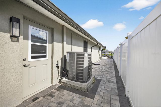 5036 BONITO DRIVE, New Port Richey, FL 34652