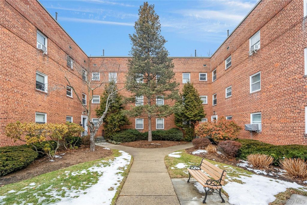 330 S Broadway E9, Tarrytown, NY 10591