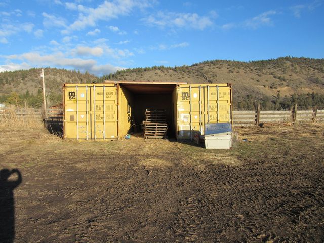 29277 N Highway 97 Highway N 251122, Chiloquin, OR 97624