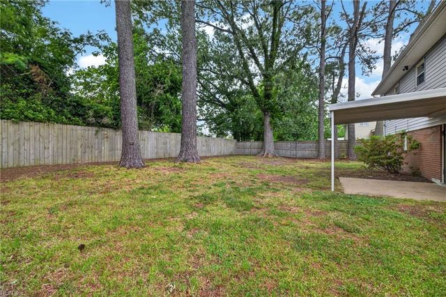 5563 Bayberry DR, Norfolk, VA 23502