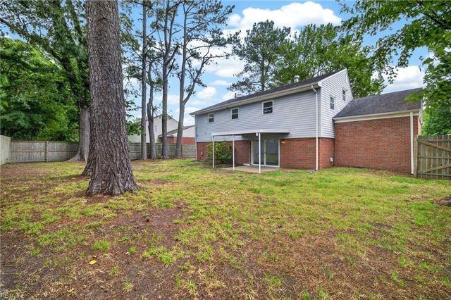 5563 Bayberry DR, Norfolk, VA 23502