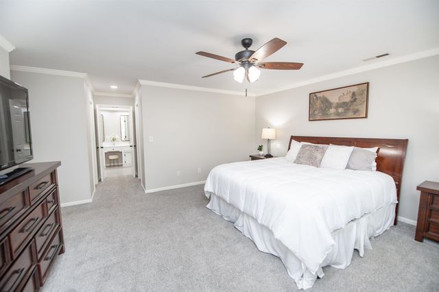 290 Earles Fort Road, Landrum, SC 29356