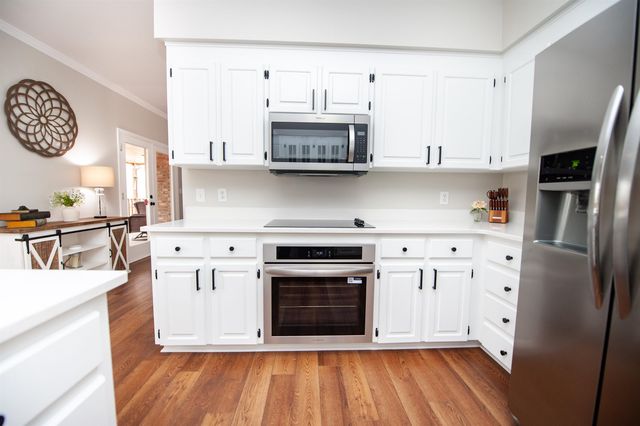 290 Earles Fort Road, Landrum, SC 29356