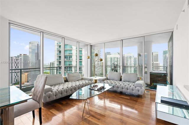90 SW 3rd Street 3504, Miami, FL 33130