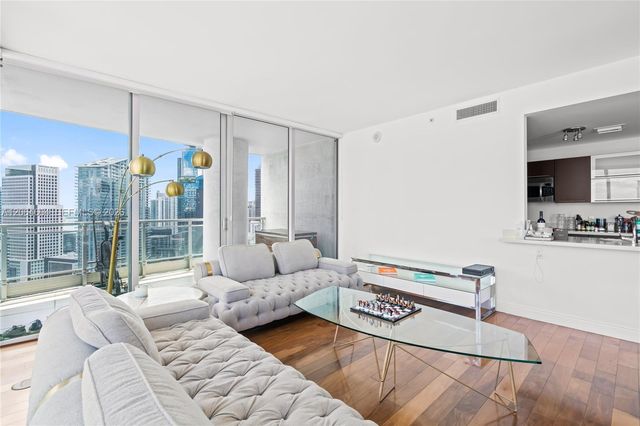 90 SW 3rd Street 3504, Miami, FL 33130