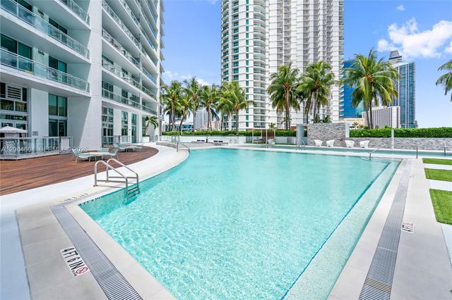 90 SW 3rd Street 3504, Miami, FL 33130