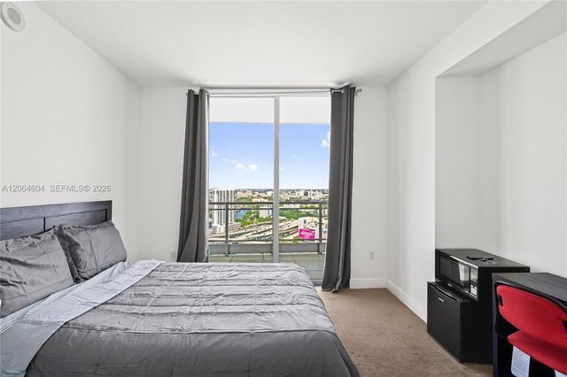 90 SW 3rd Street 3504, Miami, FL 33130