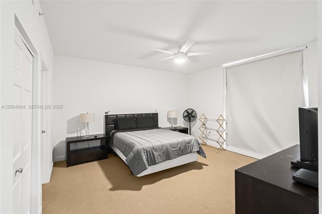 90 SW 3rd Street 3504, Miami, FL 33130