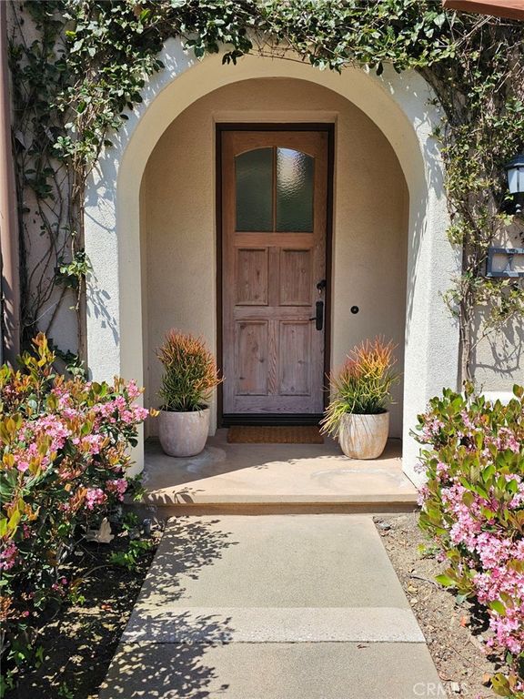 1 Roma Court, Newport Coast, CA 92657