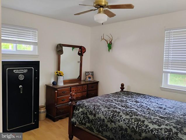 1088 NOTLEY COURT, Pasadena, MD 21122