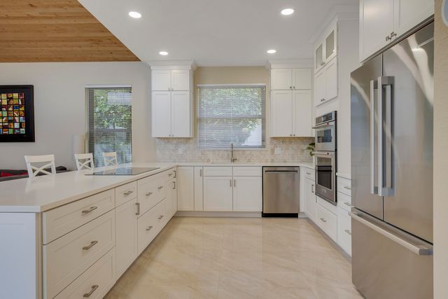 7762 La Corniche Circle, Boca Raton, FL 33433