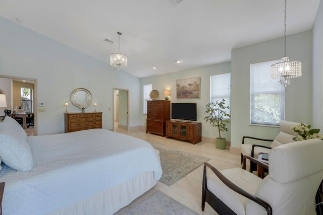 7762 La Corniche Circle, Boca Raton, FL 33433