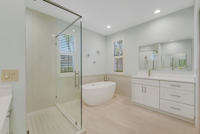 7762 La Corniche Circle, Boca Raton, FL 33433