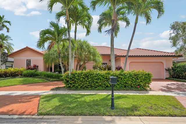 7762 La Corniche Circle, Boca Raton, FL 33433