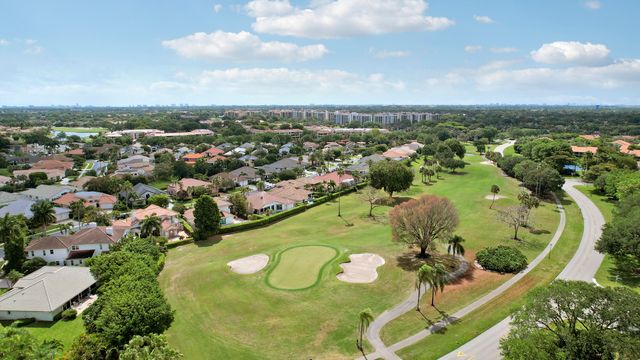 7762 La Corniche Circle, Boca Raton, FL 33433