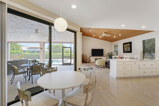 7762 La Corniche Circle, Boca Raton, FL 33433