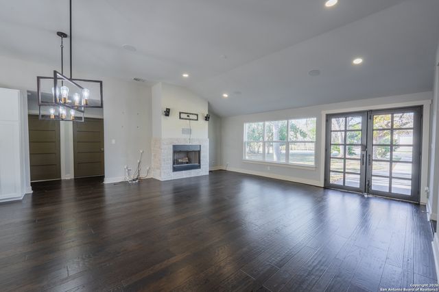 208 Lemonwood, Castle Hills, TX 78213