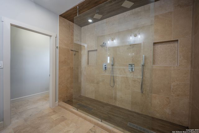 208 Lemonwood, Castle Hills, TX 78213