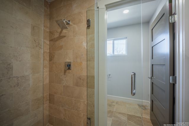 208 Lemonwood, Castle Hills, TX 78213