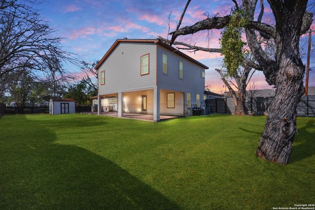 208 Lemonwood, Castle Hills, TX 78213