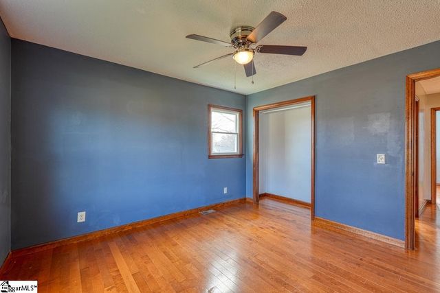 314 Sloping Meadow Drive, Inman, SC 29349