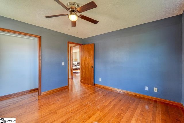 314 Sloping Meadow Drive, Inman, SC 29349