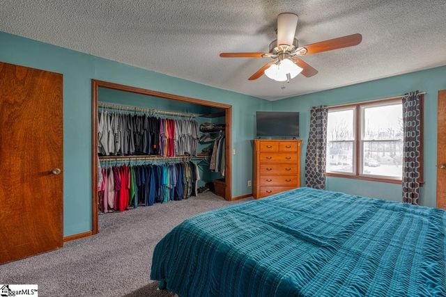 314 Sloping Meadow Drive, Inman, SC 29349