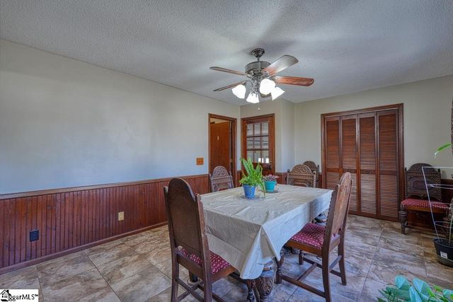 314 Sloping Meadow Drive, Inman, SC 29349