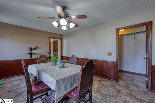 314 Sloping Meadow Drive, Inman, SC 29349