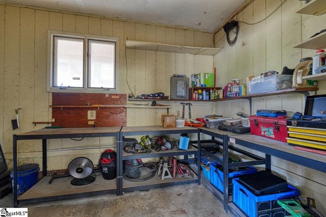 314 Sloping Meadow Drive, Inman, SC 29349