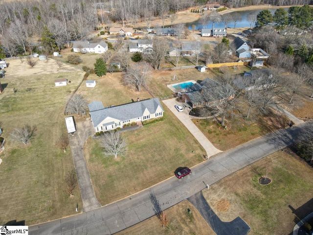 314 Sloping Meadow Drive, Inman, SC 29349