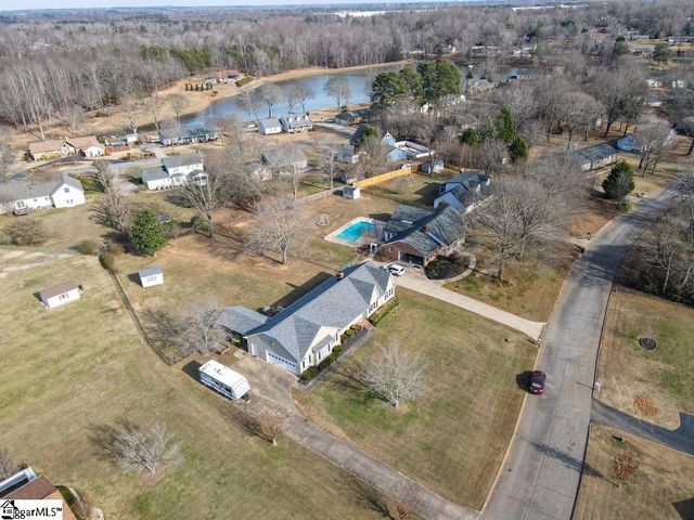 314 Sloping Meadow Drive, Inman, SC 29349