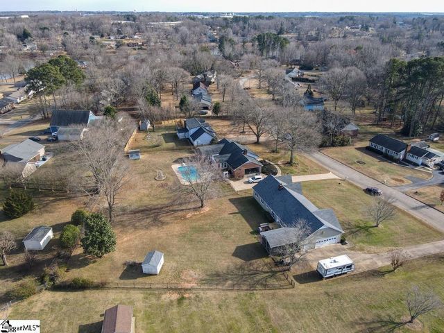 314 Sloping Meadow Drive, Inman, SC 29349