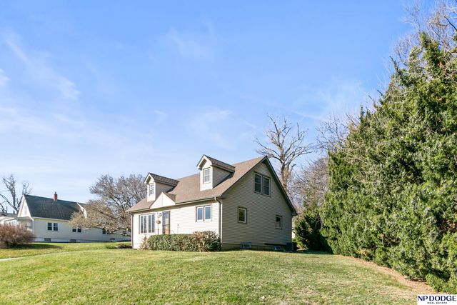 5030 S 39 Avenue, Omaha, NE 68107