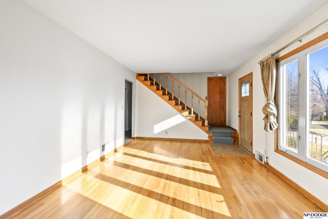 5030 S 39 Avenue, Omaha, NE 68107