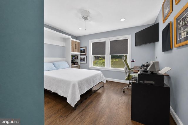2111 RAND PL NE, Washington, DC 20002