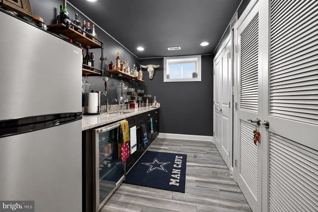 2111 RAND PL NE, Washington, DC 20002