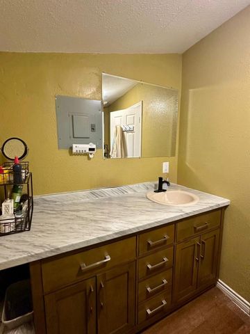 2039 County Road 3540, Cleveland, TX 77327