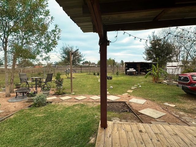 2039 County Road 3540, Cleveland, TX 77327