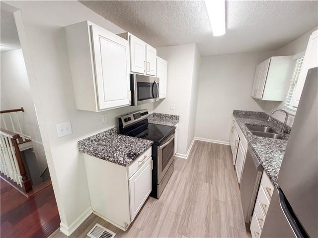 3000 Wilkes Plantation Way, Douglasville, GA 30135