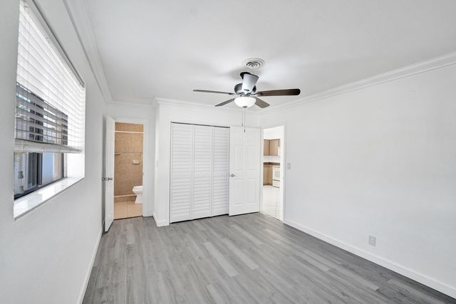 4360 NE 13th Avenue, Oakland Park, FL 33334