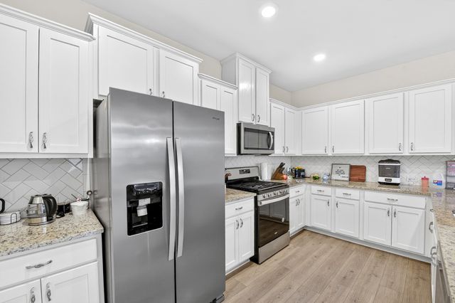 2261 Obsidian Drive, Aubrey, TX 76227